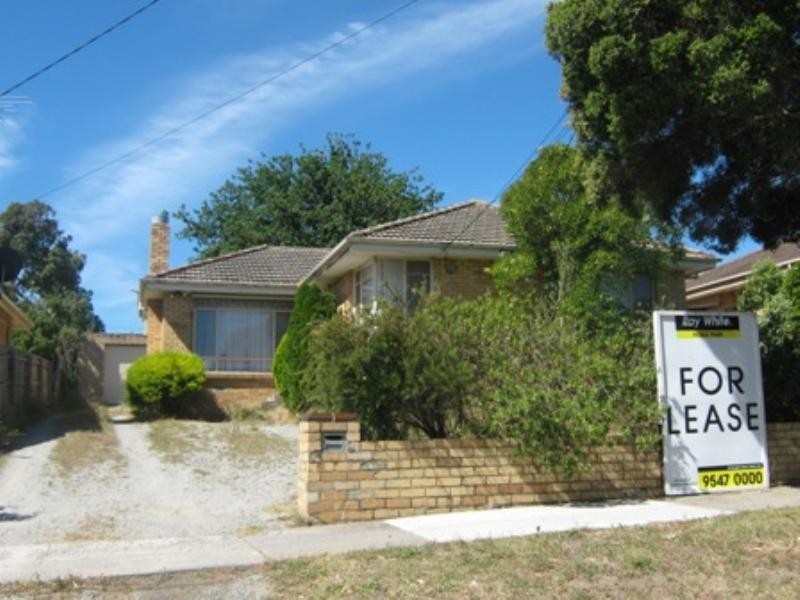 11 Elmhurst Street, Noble Park North VIC 3174