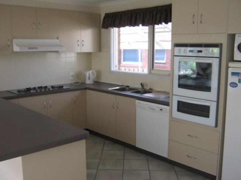 5 Sanders Court,, Narre Warren VIC 3805