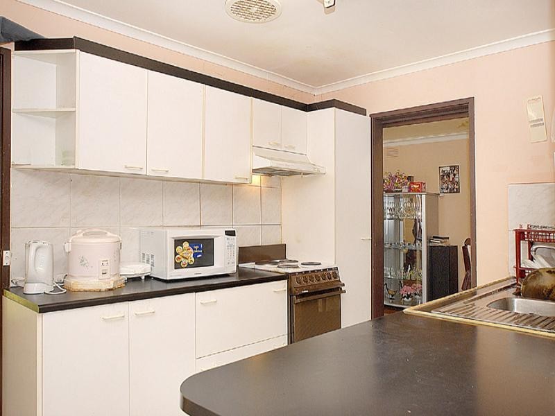 17 Mullum Court, Springvale South VIC 3172