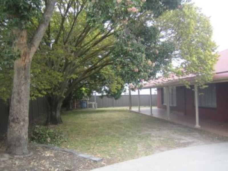 124 Perry Road, Keysborough VIC 3173