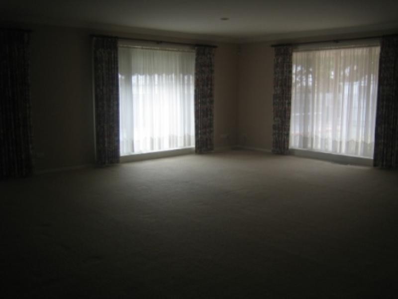 124 Perry Road, Keysborough VIC 3173