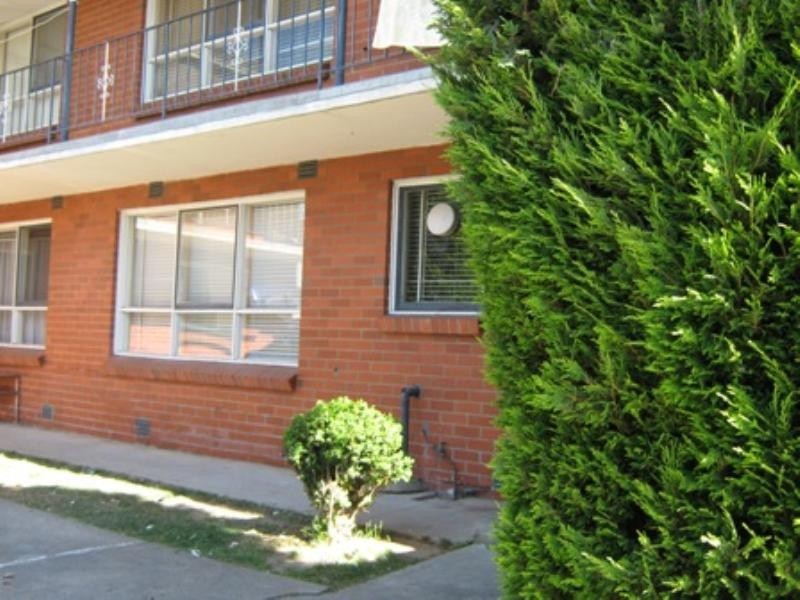 4/7 Leonard, Noble Park VIC 3174