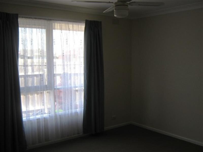 28 Parramatta Crescent, Noble Park VIC 3174