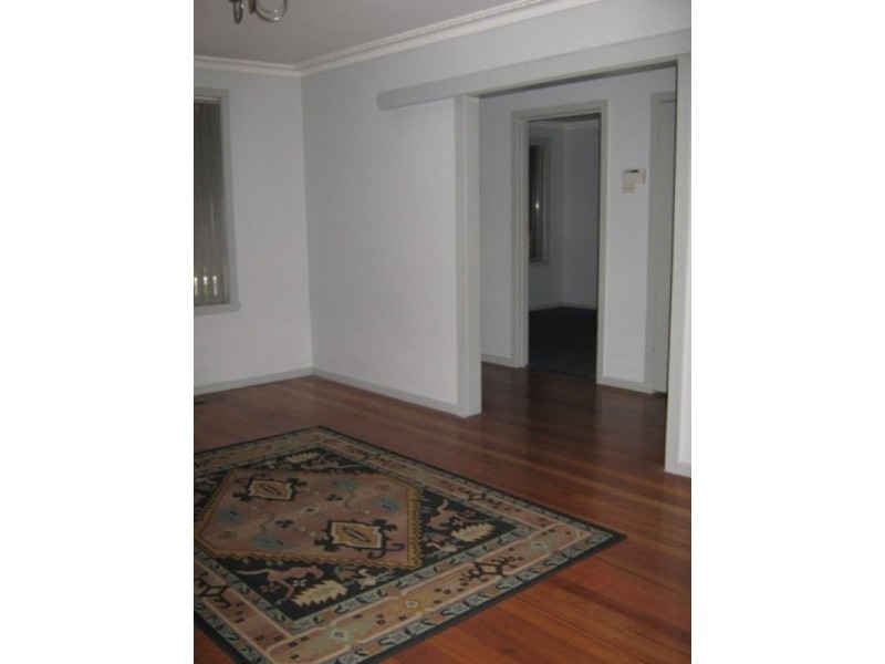 2 Newman Avenue, Noble Park VIC 3174