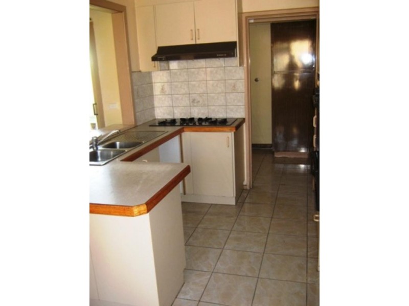 4 Simon Avenue, Noble Park VIC 3174