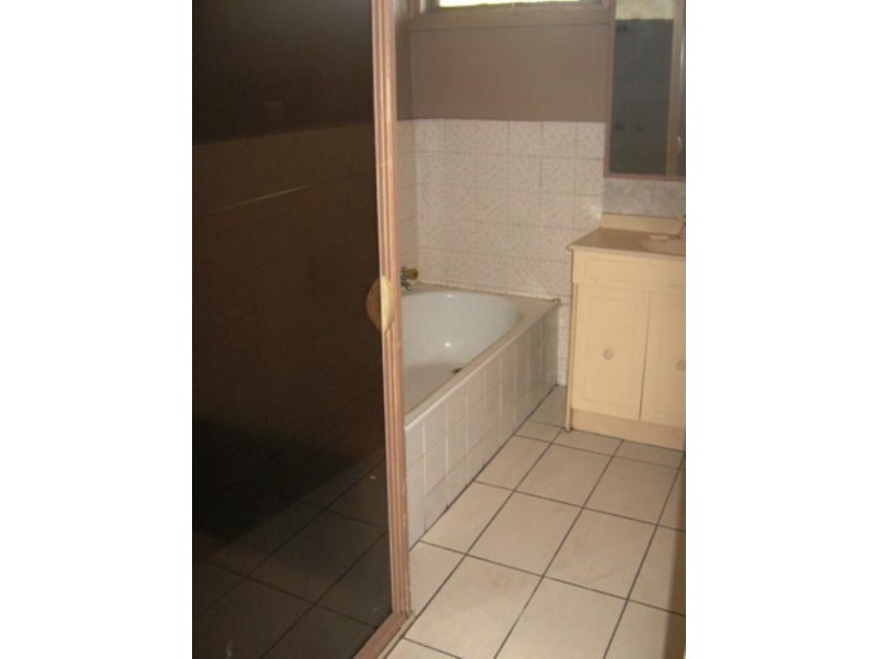 4 Simon Avenue, Noble Park VIC 3174