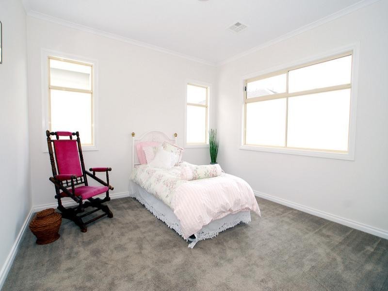 2and5/1227 Heatherton Road, Noble Park VIC 3174