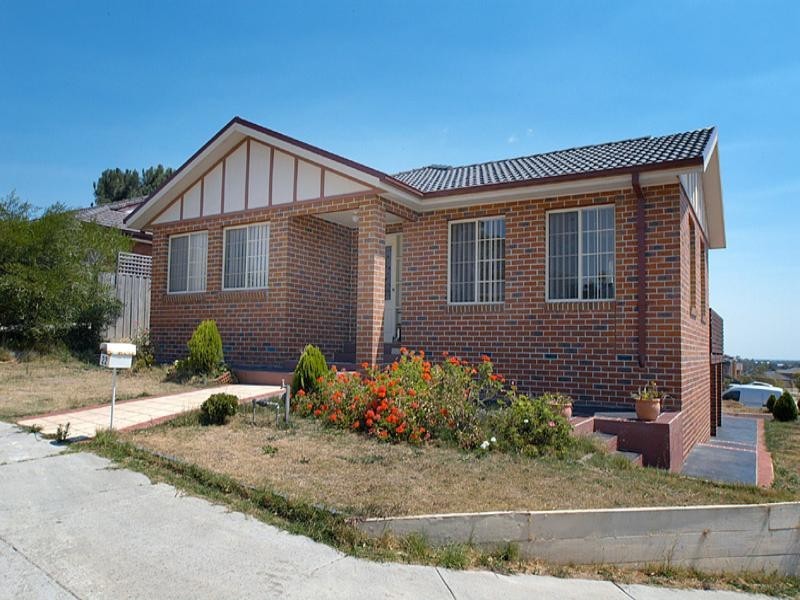 22 Hillview Drive, Carrum Downs VIC 3201