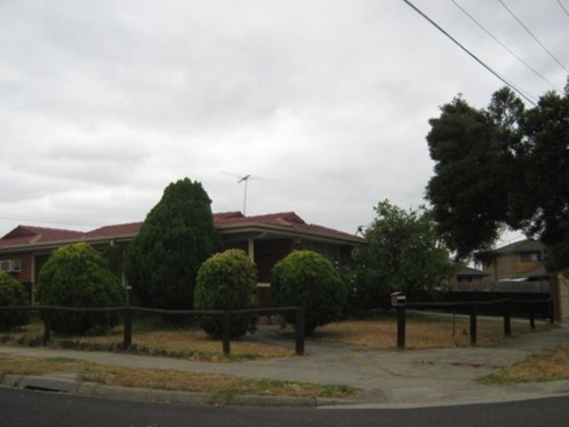 1 Westview Court, Springvale VIC 3171
