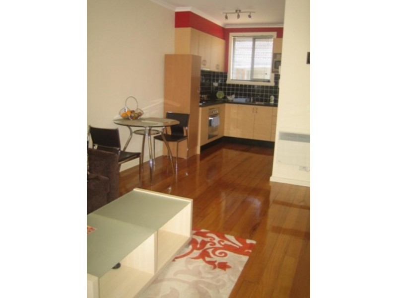 3/32 Vincent Crescent, Noble Park VIC 3174