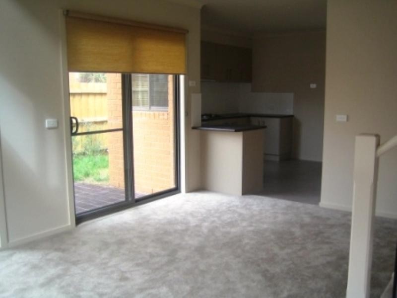 15/42 Liege Avenue, Noble Park VIC 3174