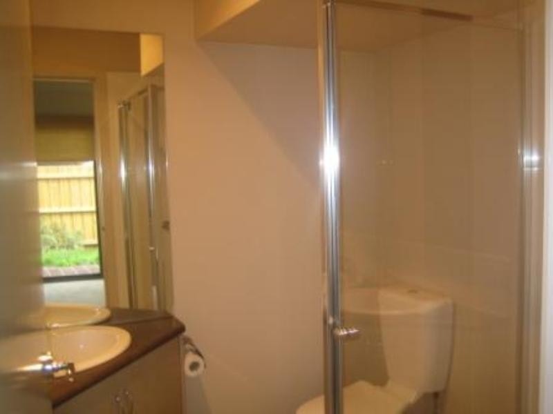 15/42 Liege Avenue, Noble Park VIC 3174