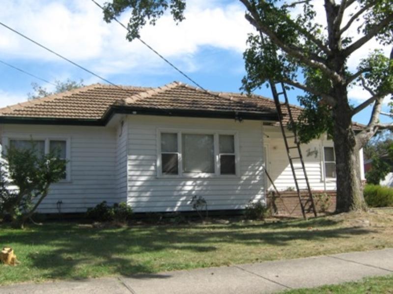 40 Bowmore Road, Noble Park VIC 3174