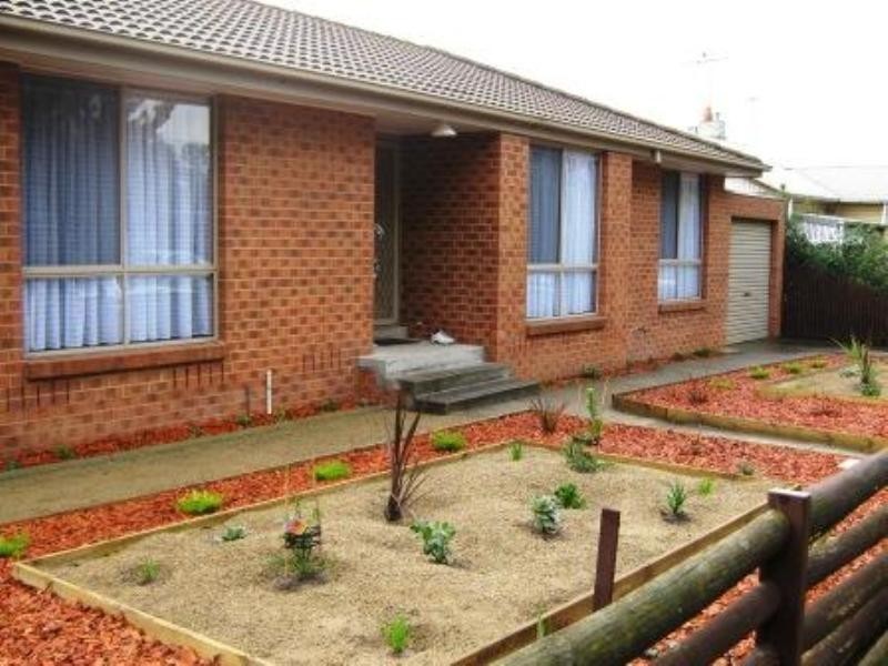 9 Mons Parade, Noble Park VIC 3174