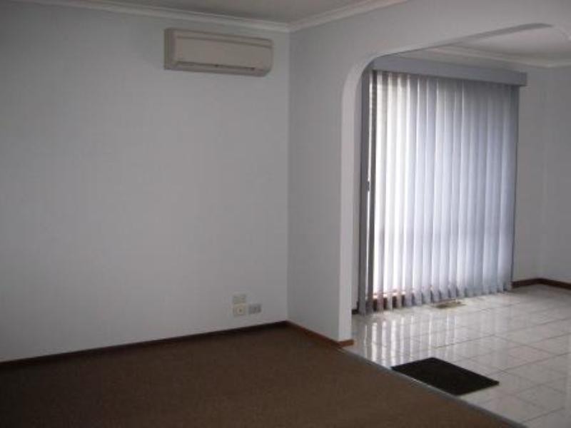 9 Mons Parade, Noble Park VIC 3174