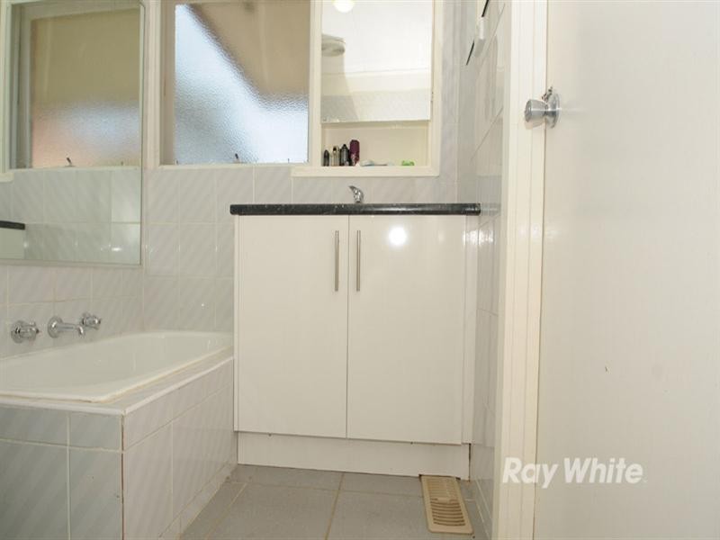 160 Railway Parade, Noble Park VIC 3174