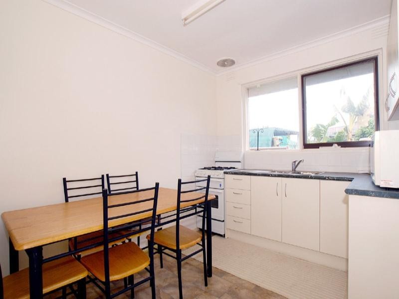 4/61 Lawn Road, Noble Park VIC 3174