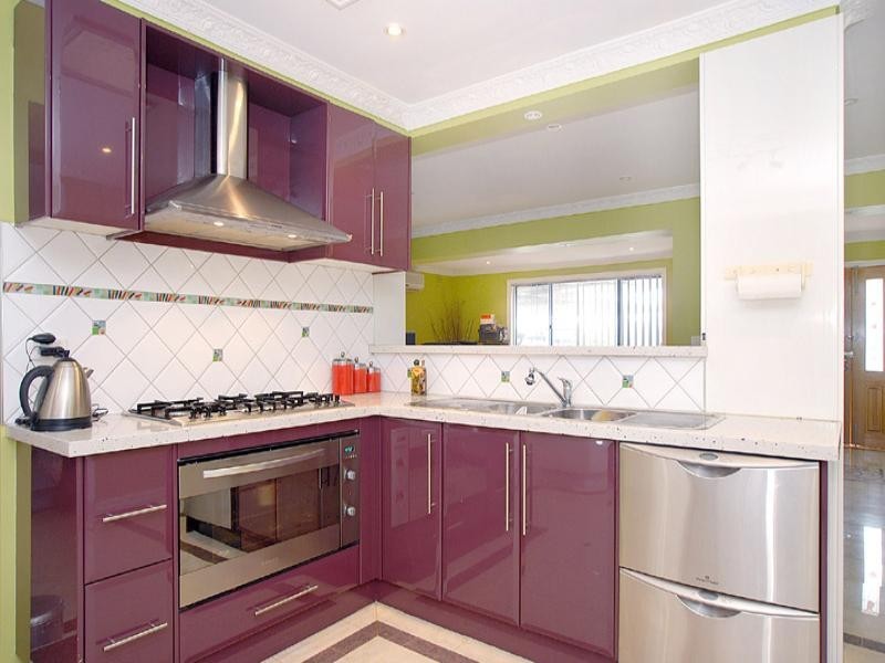 6 Raewyn Close, Springvale South VIC 3172