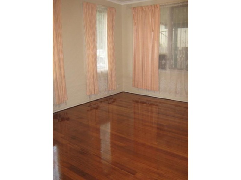 9 Bracknell Street, Keysborough VIC 3173