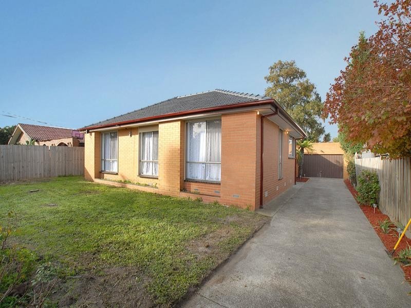 1 Winslow Court, Keysborough VIC 3173