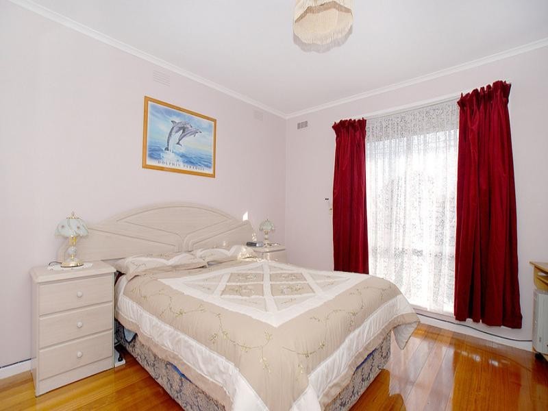 1 Winslow Court, Keysborough VIC 3173