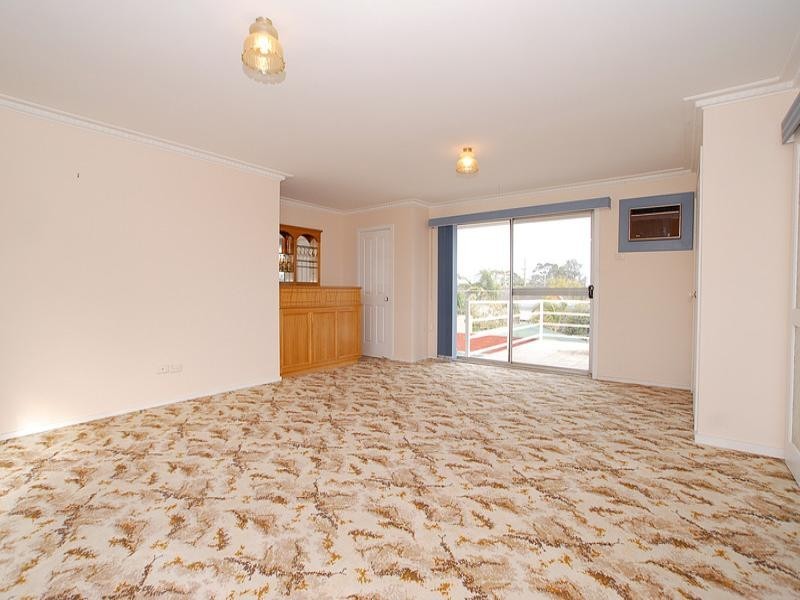 14 Laemmle Street, Dandenong North VIC 3175