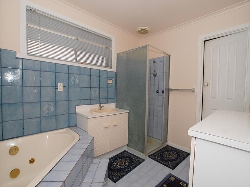 14 Laemmle Street, Dandenong North VIC 3175