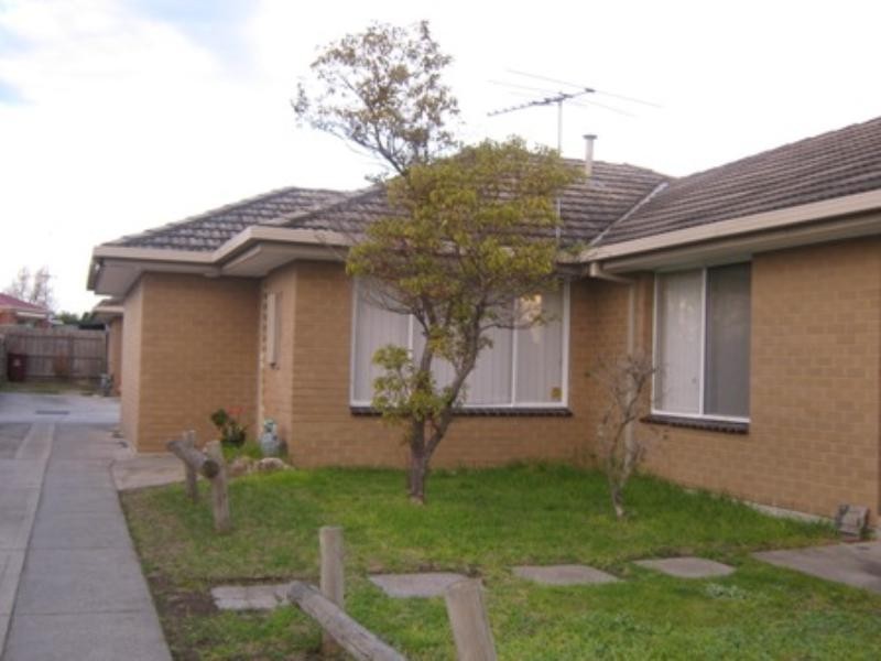 2/143 Buckley Street,, Noble Park VIC 3174