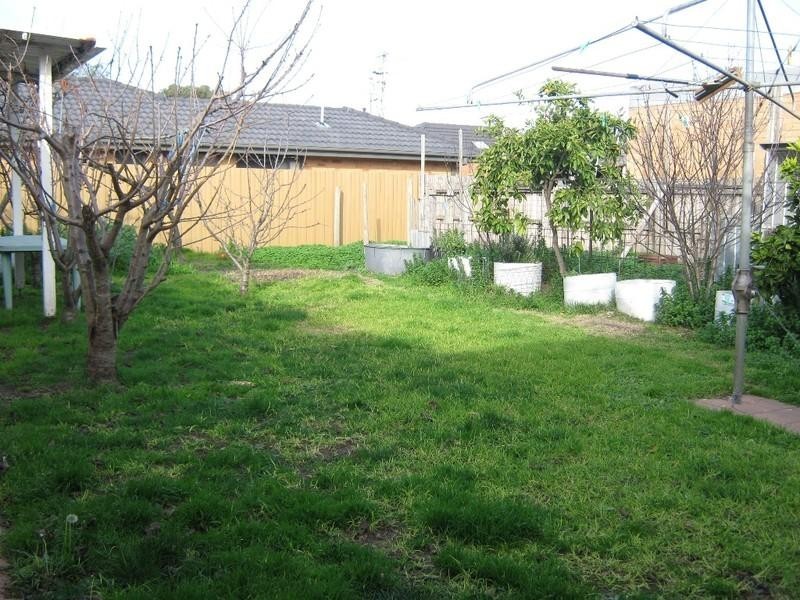 39 Stuart Street, Noble Park VIC 3174