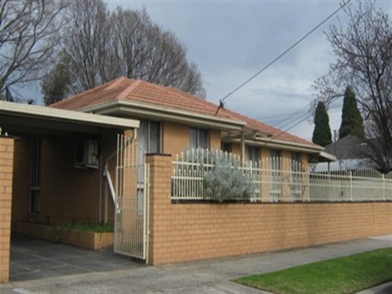 2/1 Arena Square, Noble Park VIC 3174