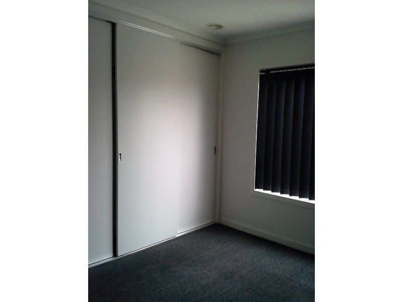 2/4 James Street, Noble Park VIC 3174