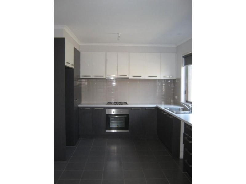 3/4 James Street, Noble Park VIC 3174