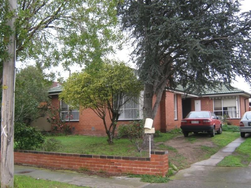 4 Shirley Street, Noble Park VIC 3174