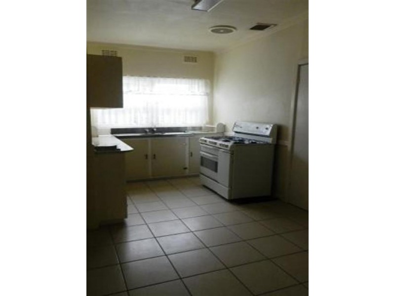 24 Springvale Road, Springvale VIC 3171