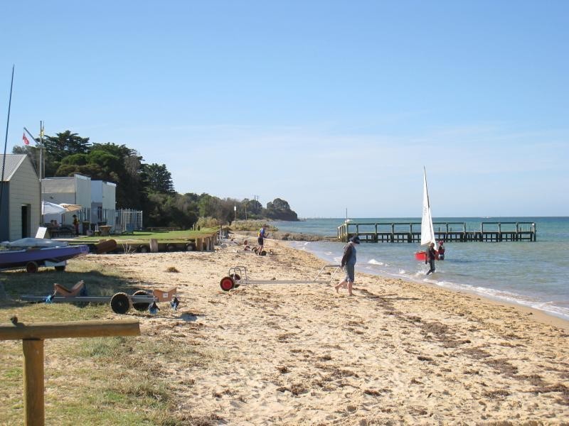 4 Great Blocks!, St Leonards VIC 3223