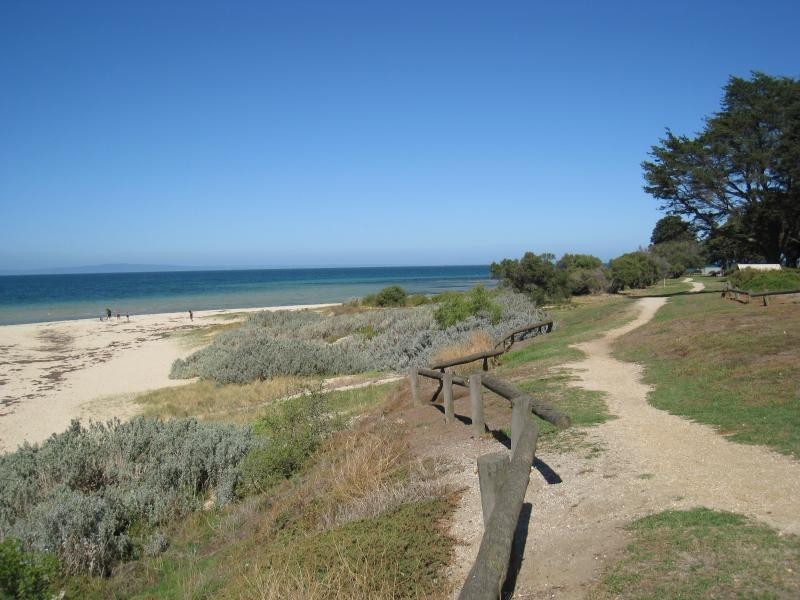 4 Great Blocks!, St Leonards VIC 3223