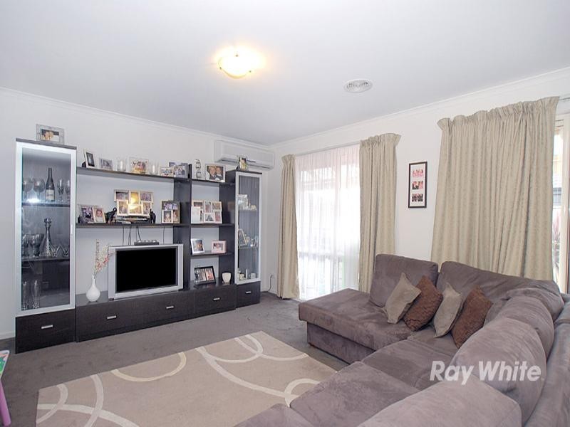 29 Springhill Drive, Cranbourne VIC 3977