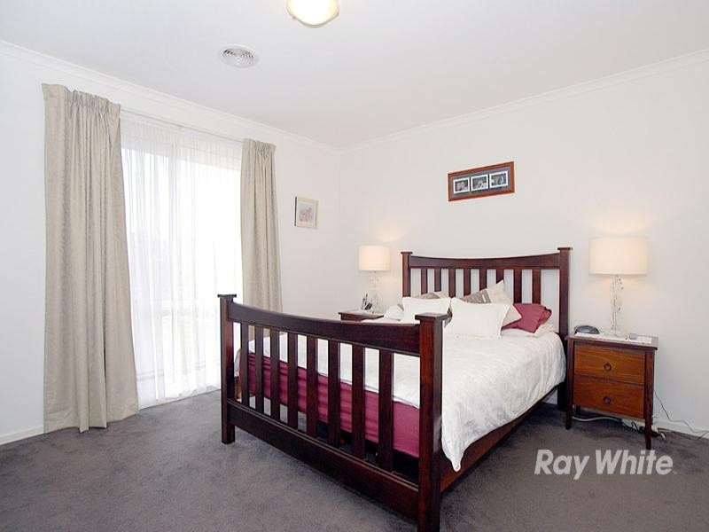 29 Springhill Drive, Cranbourne VIC 3977