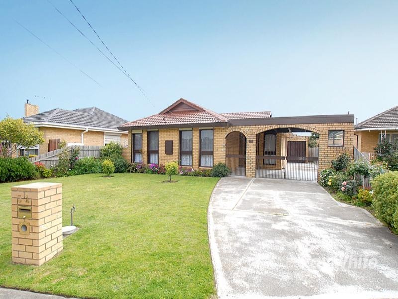 3A Mollison Street, Dandenong North VIC 3175