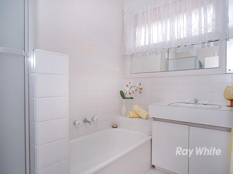 3A Mollison Street, Dandenong North VIC 3175