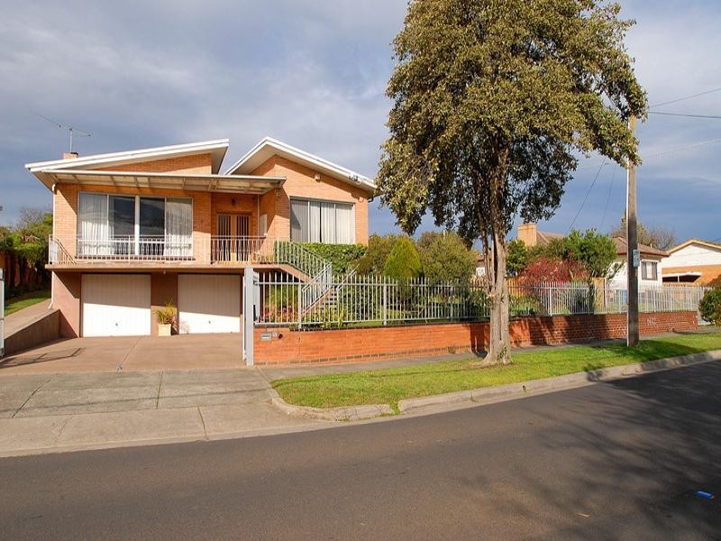 11 Sutherland Road, Dandenong VIC 3175