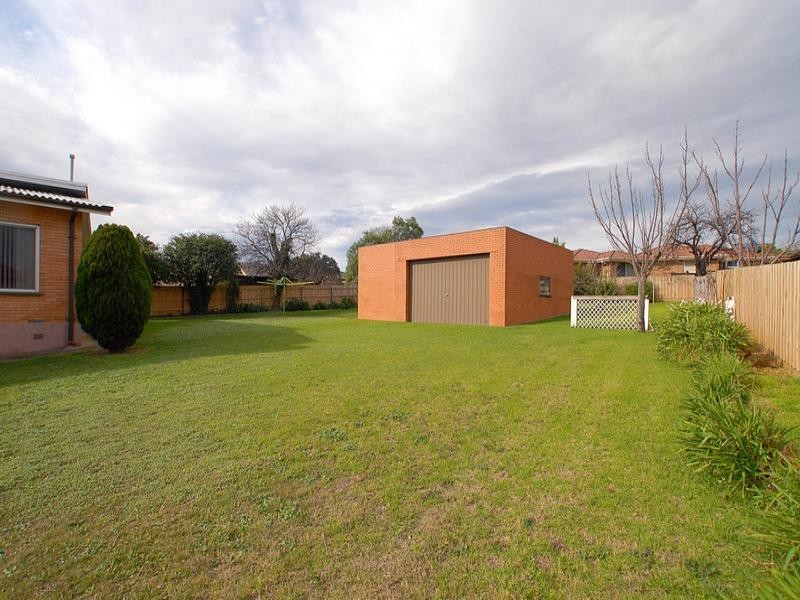 11 Sutherland Road, Dandenong VIC 3175