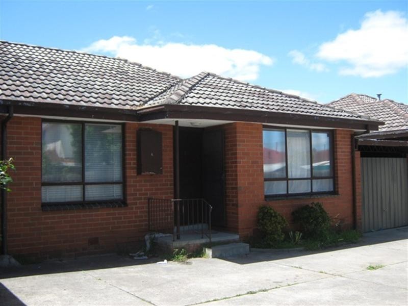 4/15 Maureen Crescent, Noble Park VIC 3174