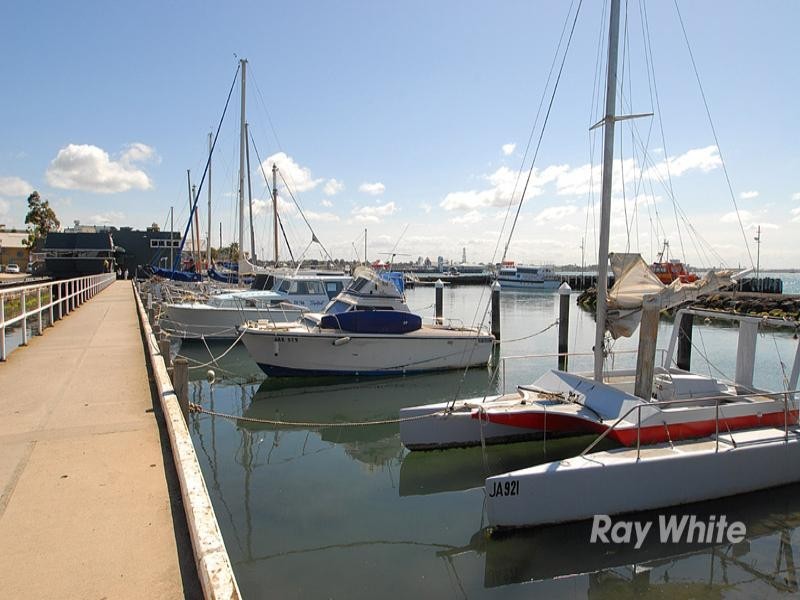 9/61 Brougham Street, Geelong VIC 3220