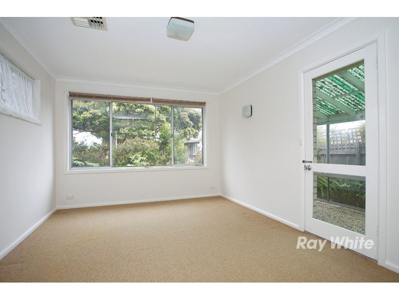 9 Garnsworthy Street, Springvale VIC 3171