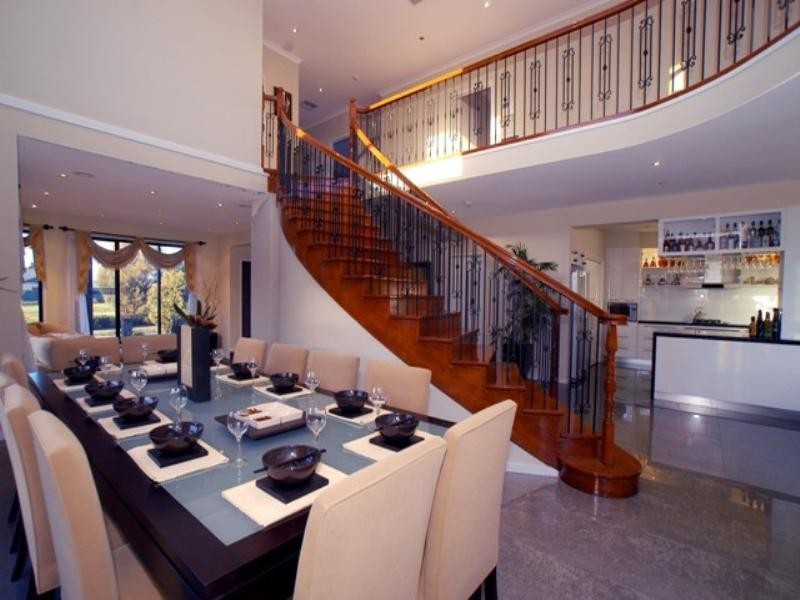 14 Broadwater Drive, Waterways VIC 3195