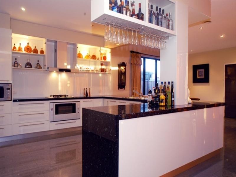 14 Broadwater Drive, Waterways VIC 3195