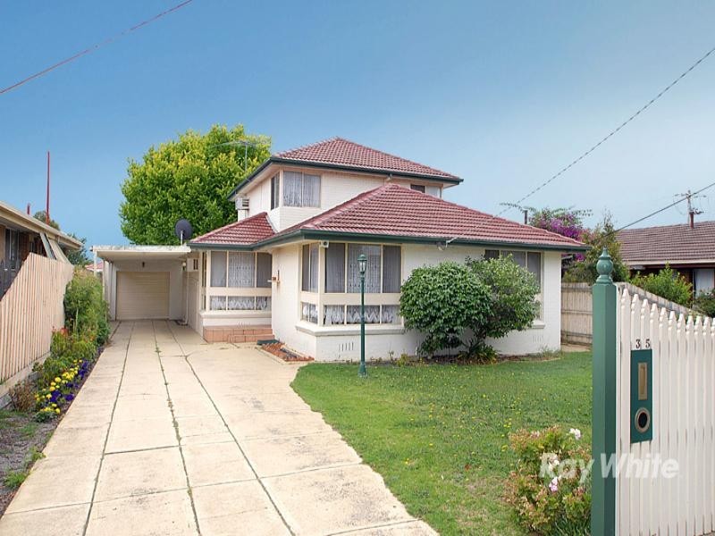 35 Wahroonga Avenue, Keysborough VIC 3173