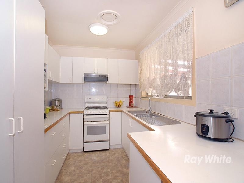 35 Wahroonga Avenue, Keysborough VIC 3173