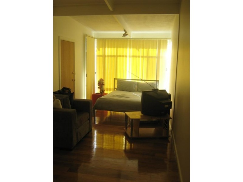 6 Latimer Street, Noble Park VIC 3174